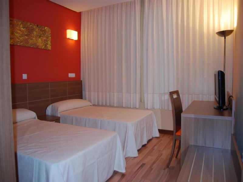 Hotel Area De Servicio Los Chopos image