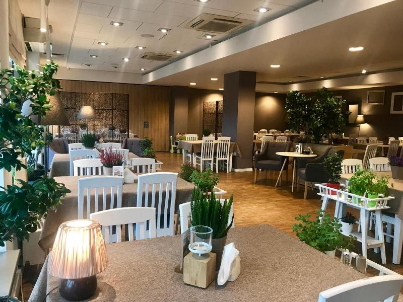 Hotel Arkadia Jelcz Laskowice