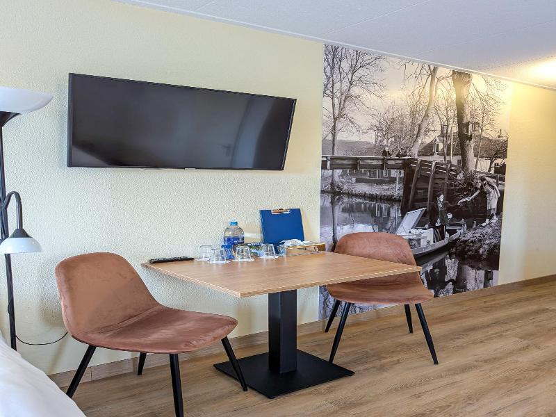 Hotel B B D Olde Smidse image