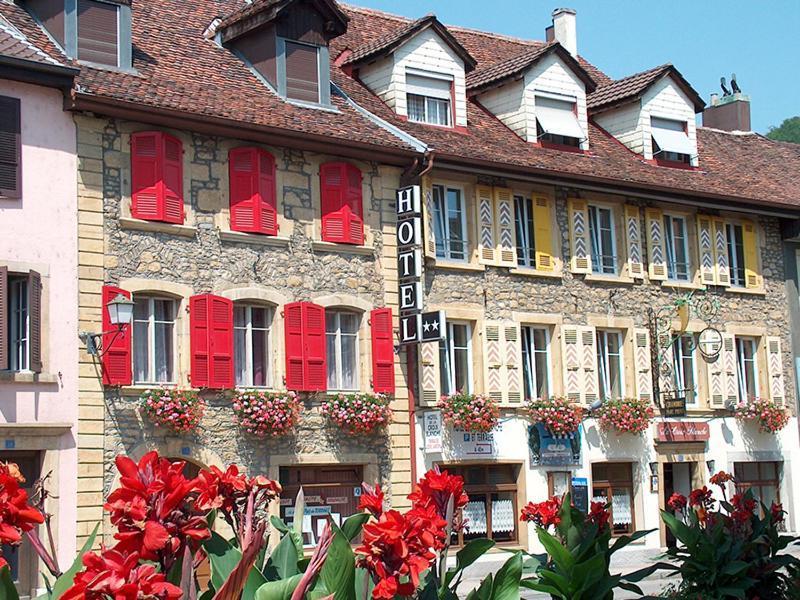 Hv Tel De La Croix Blanche image
