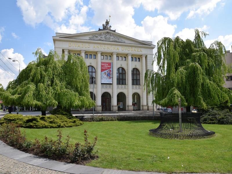 Kampus Palace image