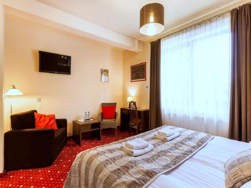 Hotel Kochanv W image