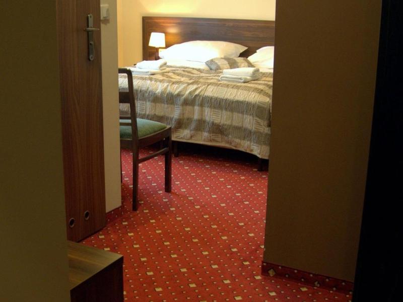 Hotel Kochanv W image