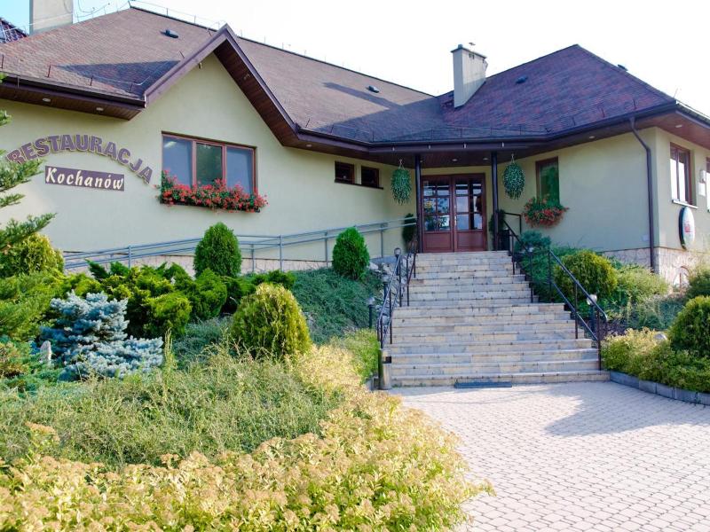 Hotel Kochanv W image