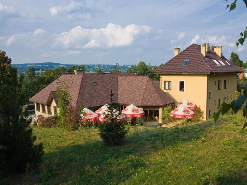 Hotel Kochanv W image