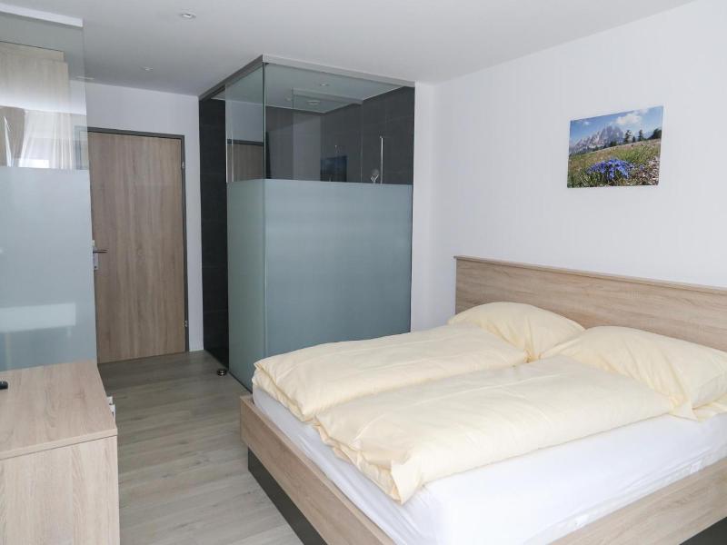 Hotel Traube Garni image