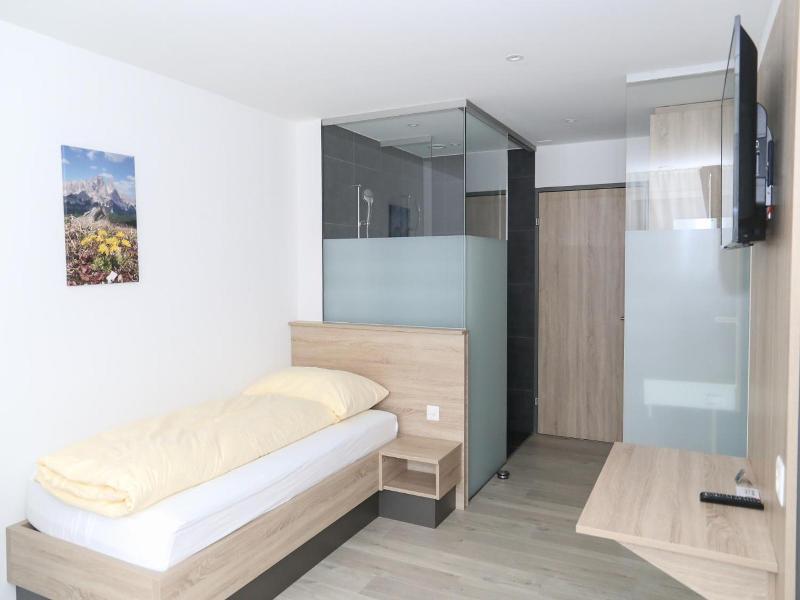 Hotel Traube Garni image