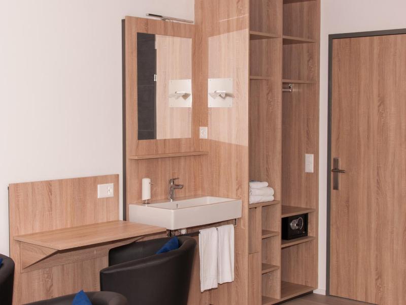 Hotel Traube Garni image