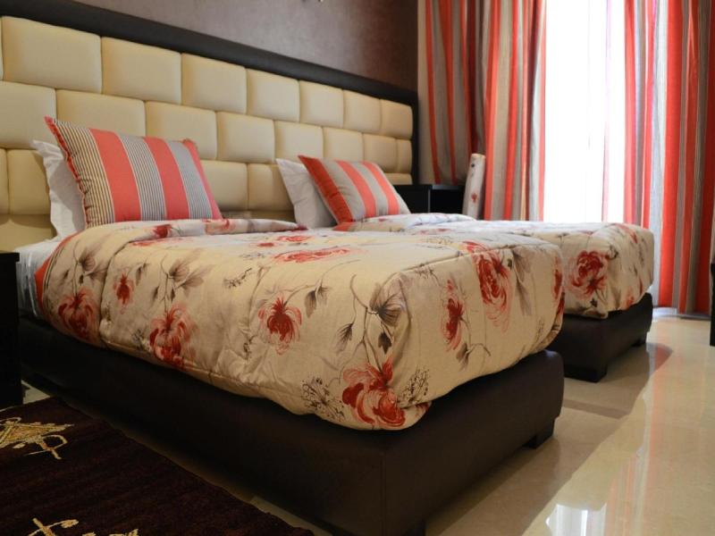 Hotel La Luna image