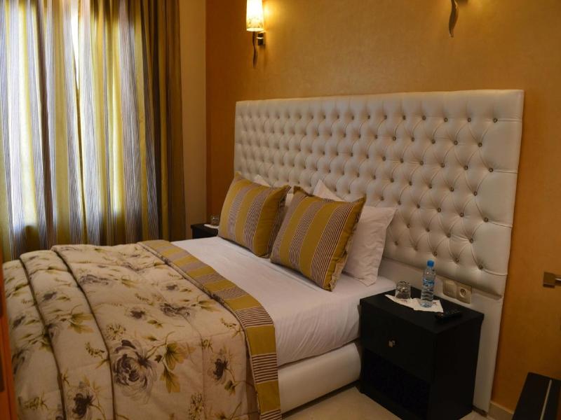 Hotel La Luna image