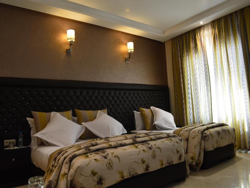 Hotel La Luna image