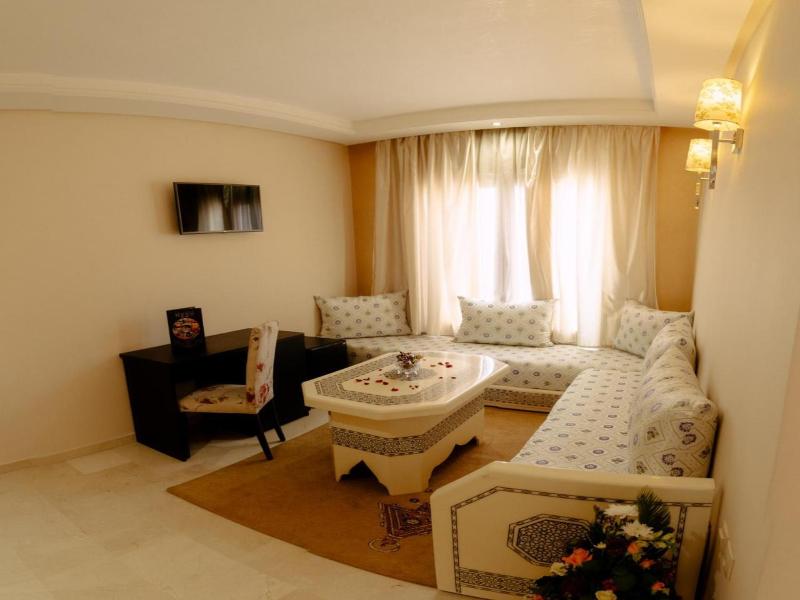 Hotel La Luna image