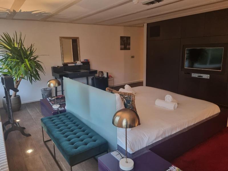 Hotel Oldenburg image