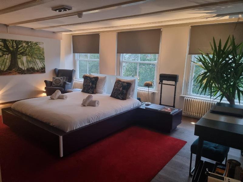 Hotel Oldenburg image