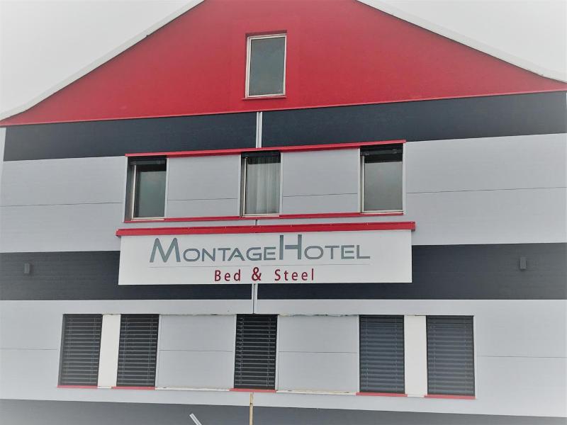 Montagehotel Bed Steel image