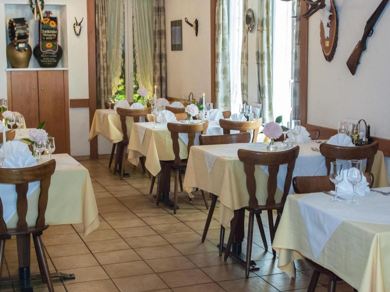 Speiserestaurant Traube image