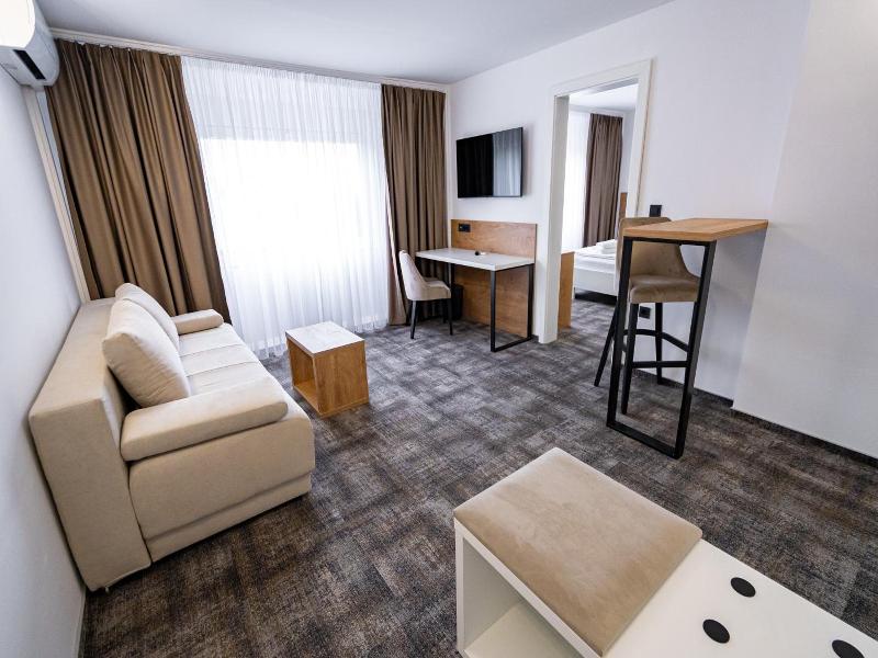 City Hotel Kr Ko image