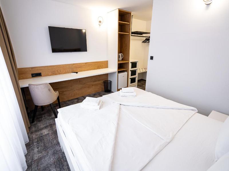 City Hotel Kr Ko image