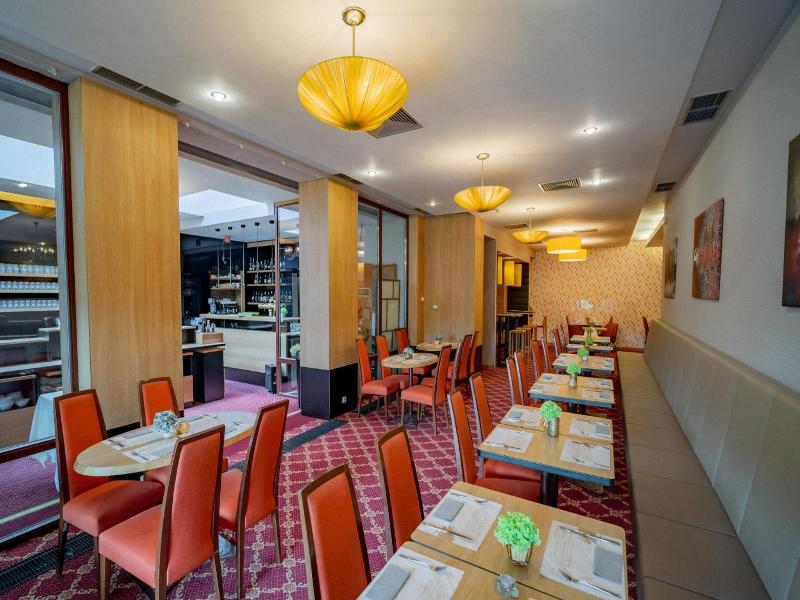 Maxmilian Lifestyle Resort image