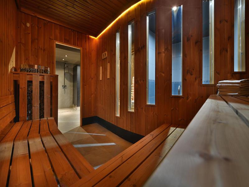 Maxmilian Lifestyle Resort image