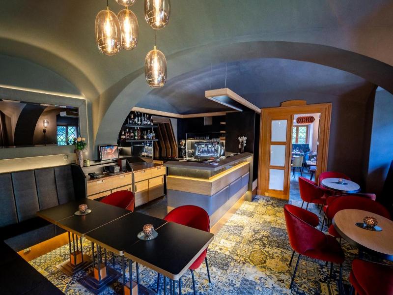 Maxmilian Lifestyle Resort image