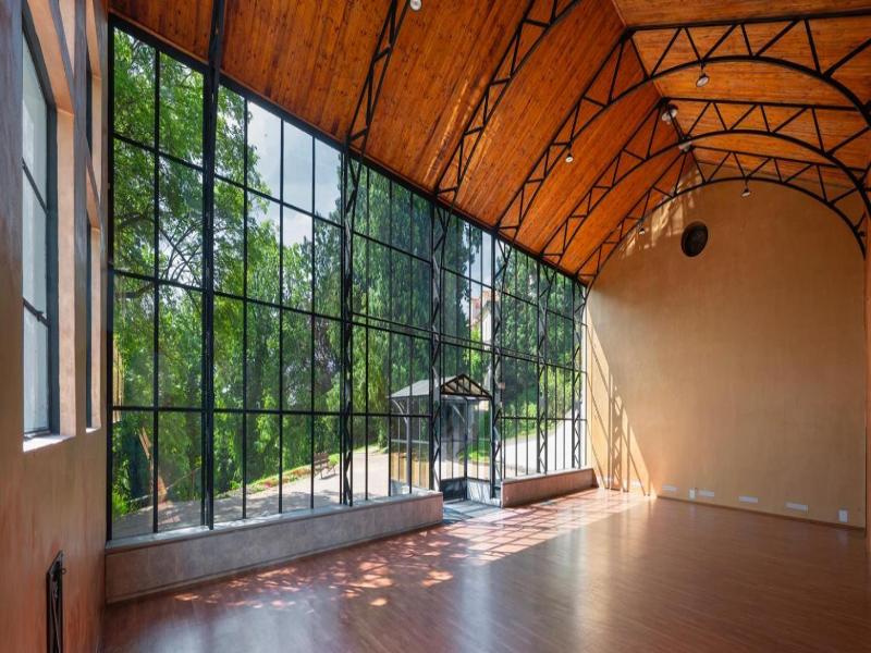 Maxmilian Lifestyle Resort image