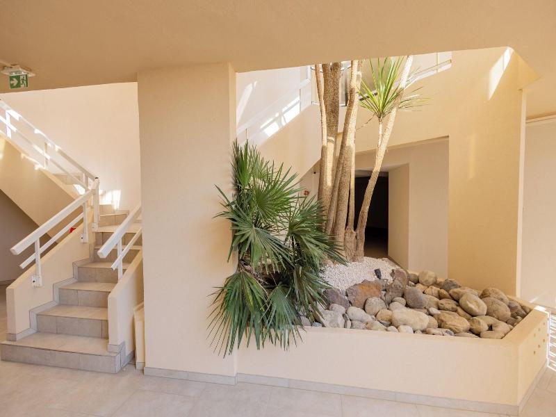 Riviera Beach Hotel image