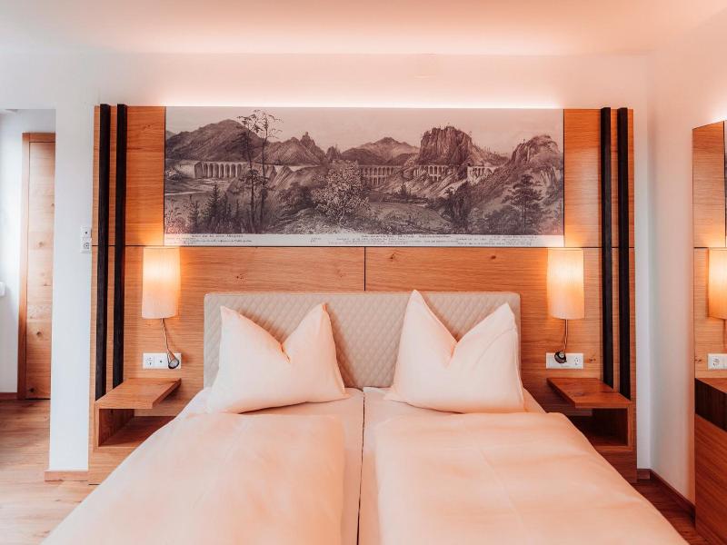 Hotel Payerbacherhof image