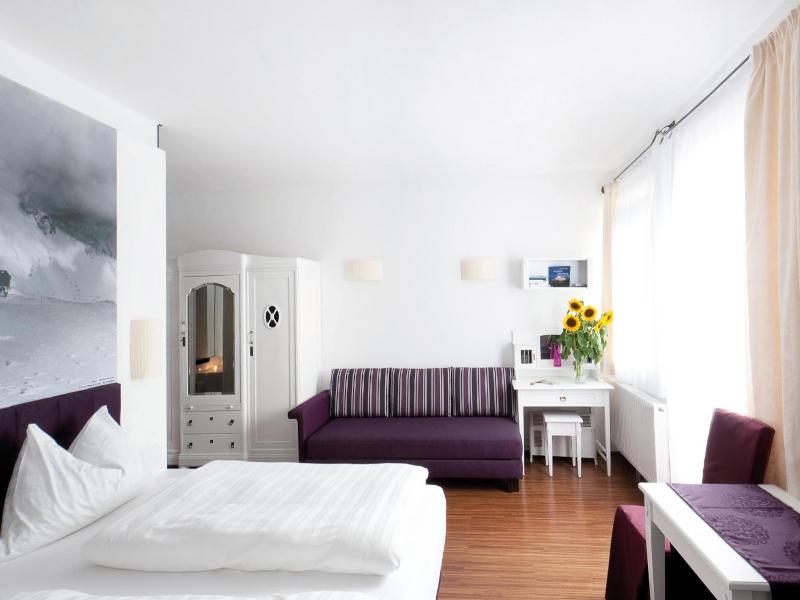 Hotel Payerbacherhof image