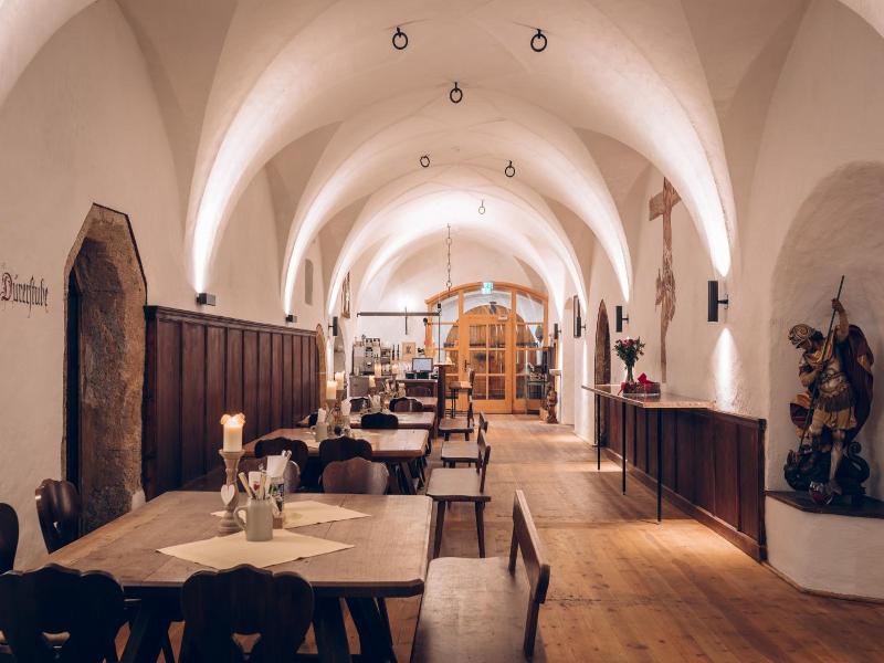 Mellauner Hof image