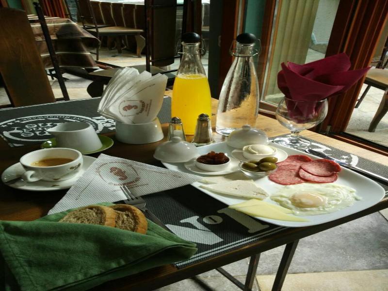 Boryana Hotel image