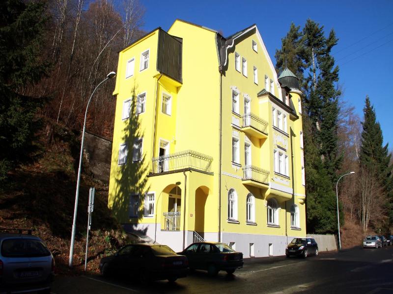 Hotel Vera image