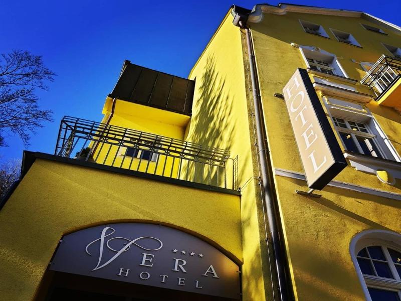 Hotel Vera image