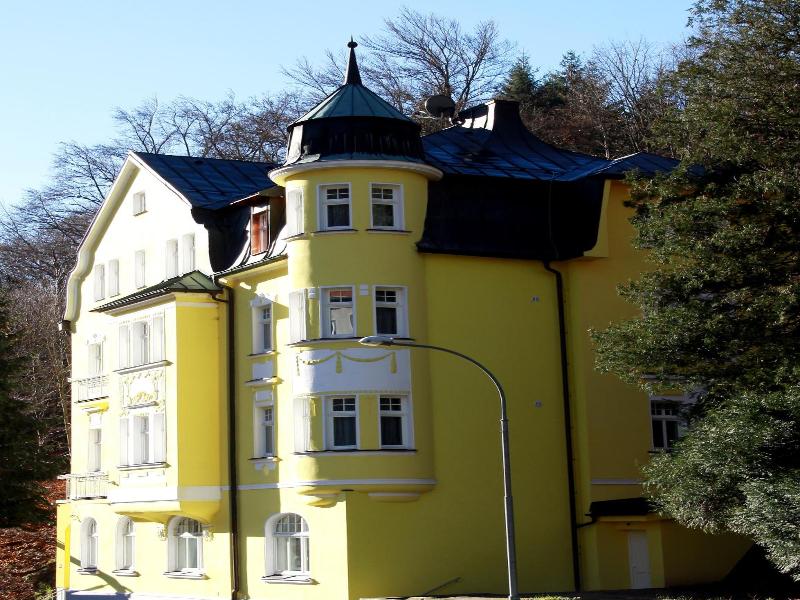 Hotel Vera image