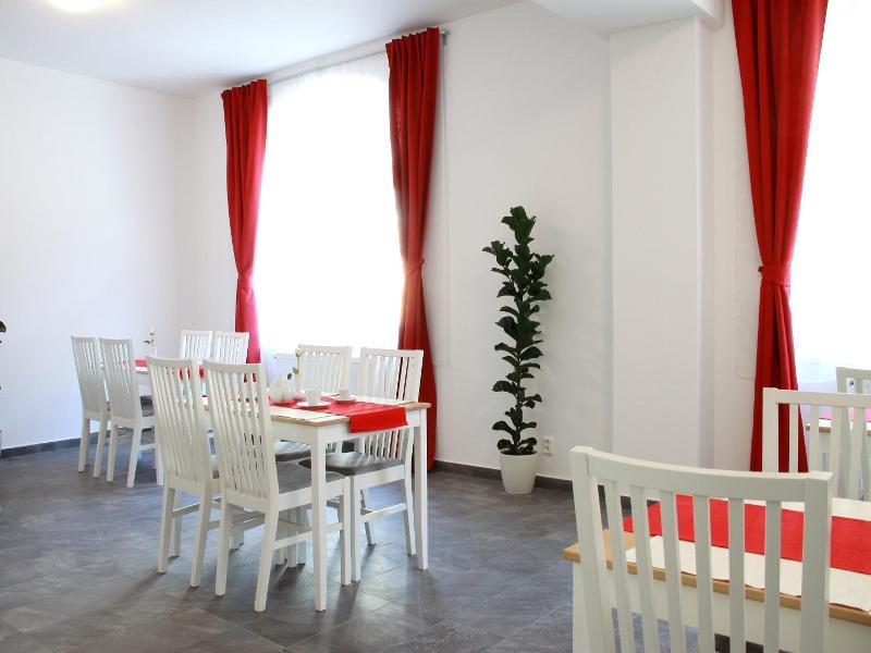 Hotel Vera image