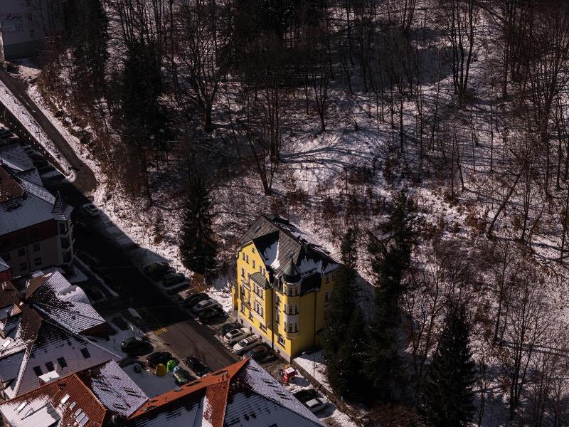Hotel Vera image