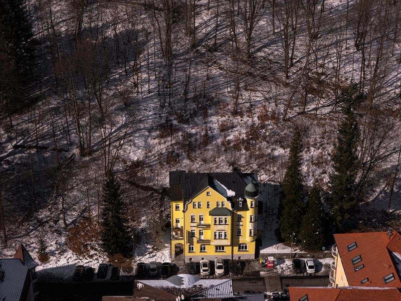 Hotel Vera image