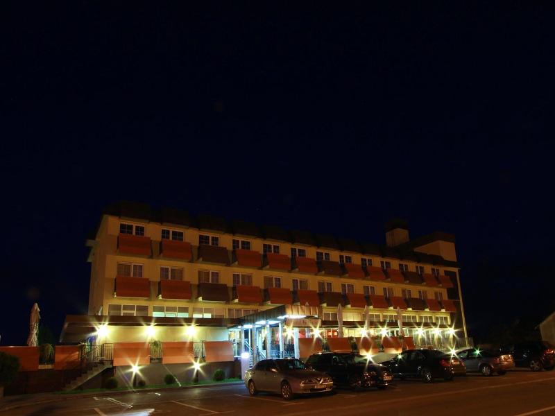 Hotel Gari A 2