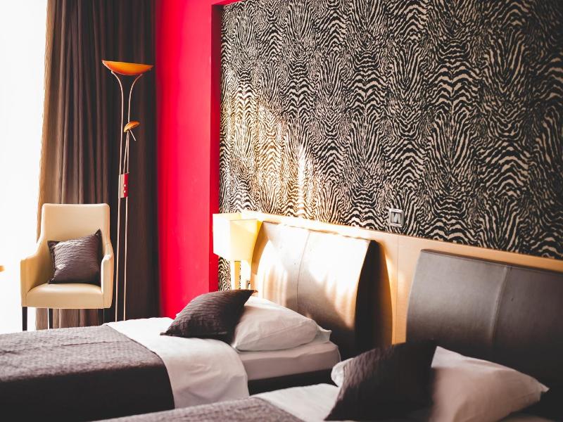 Zoo Hotel image