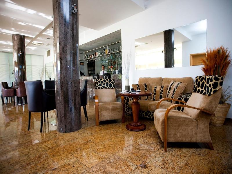 Zoo Hotel image