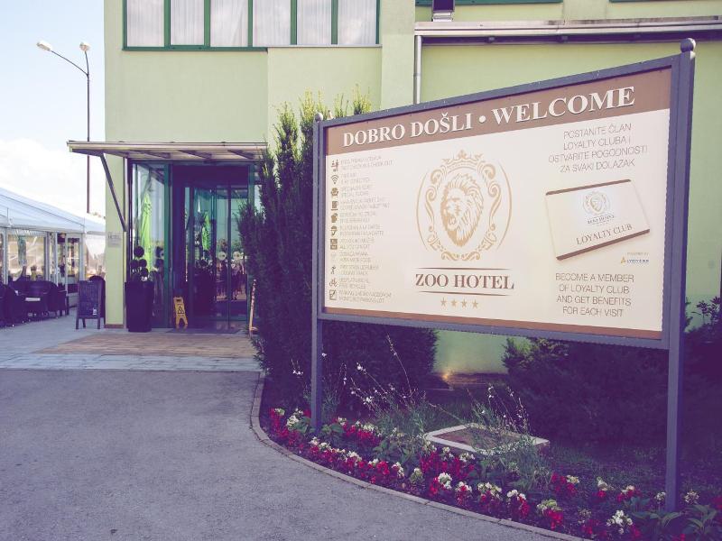 Zoo Hotel image