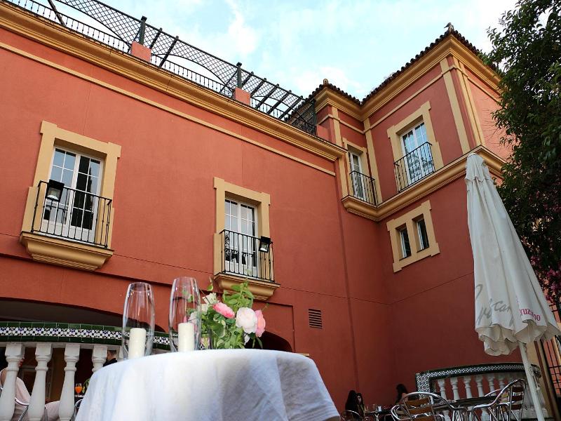 Hotel Cristina image