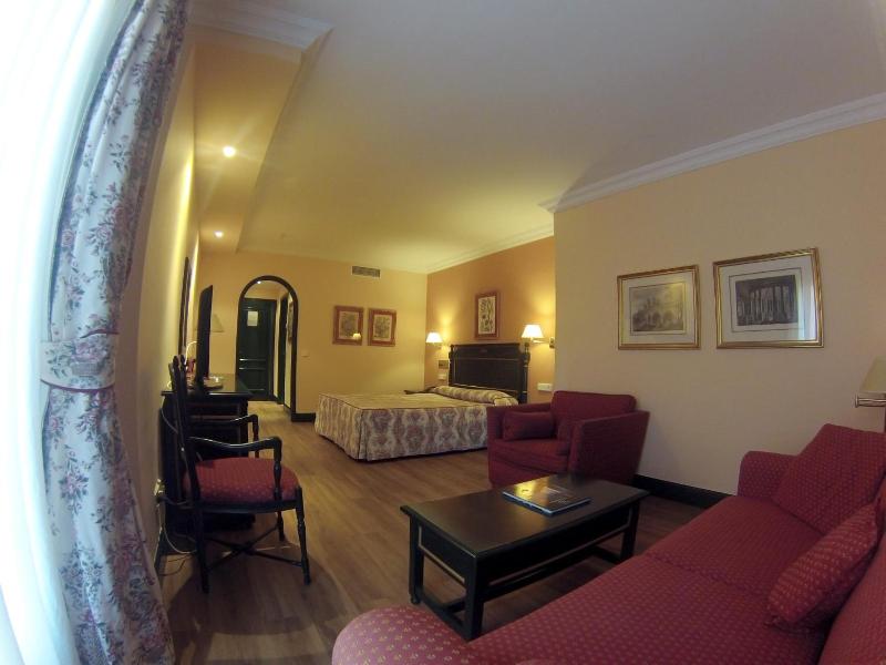 Hotel Cristina image