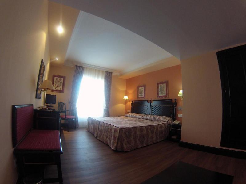 Hotel Cristina image