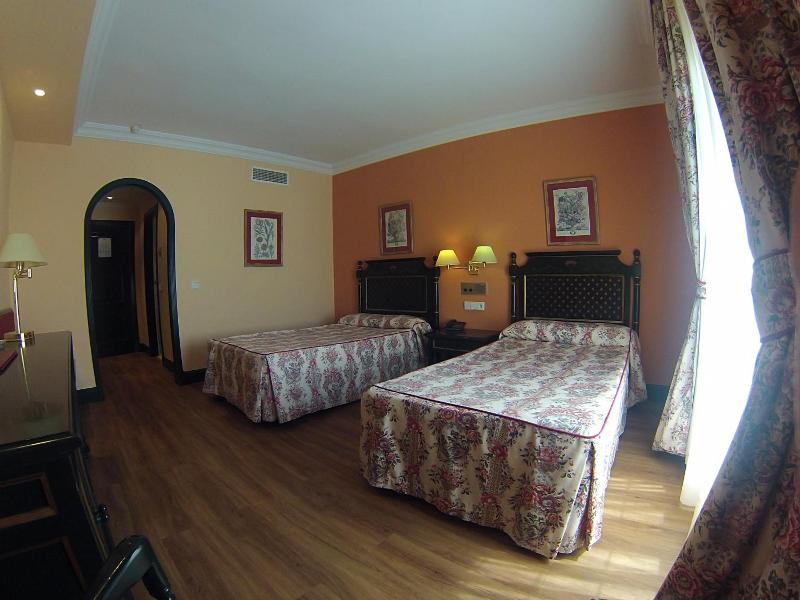 Hotel Cristina image