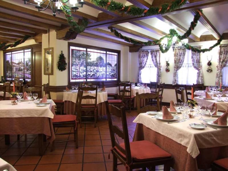 Hotel Cristina image
