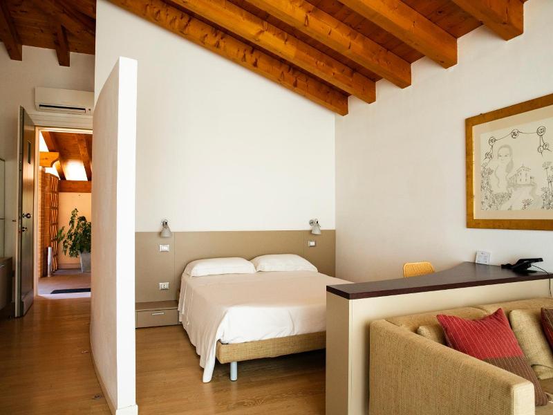Residence Regina Dei Prati image