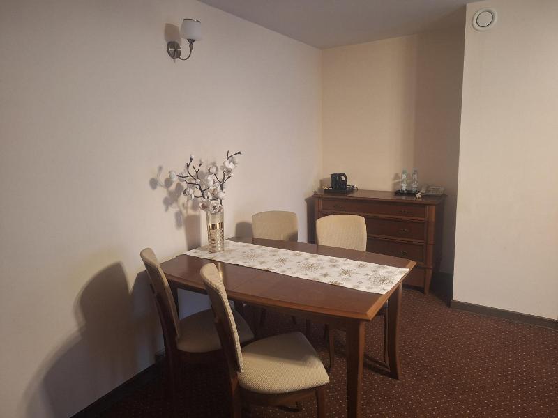 Hotel W Dobieszkowie image