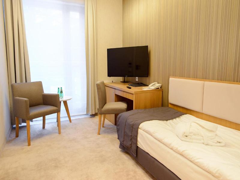 Eva Park Life Spa image