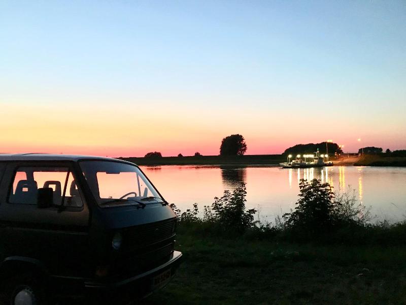 T Veerhuys image